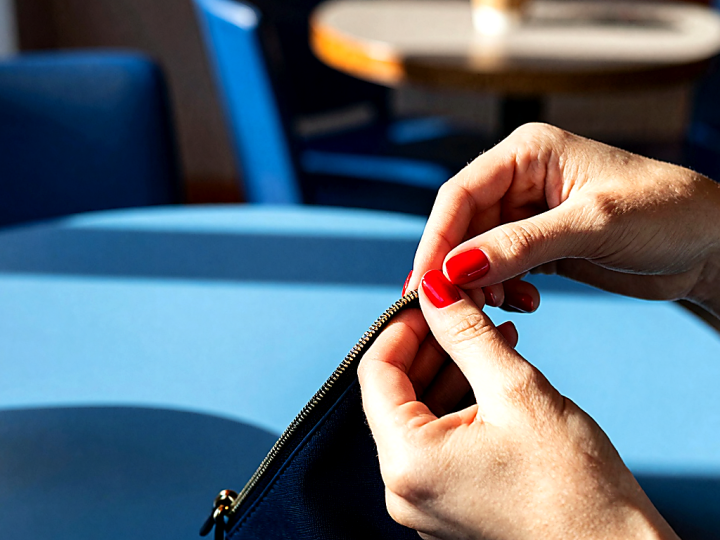 Base para esmalte en cinco minutos: cómo elegirla si te preocupan los desconchados